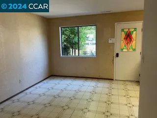 Photo #5: 41068777 Listing 