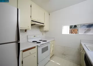 Photo #5: 41068801 Listing