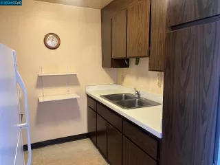 Photo #5: 41068914 Listing