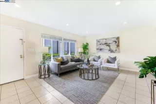 Photo #3: 41068964 Listing 