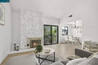 Photo #5: 41069003 Listing