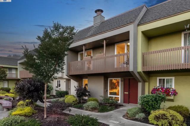 MLS: 41069186 Condo For Sale