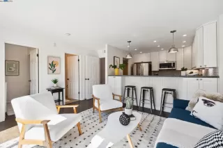 Photo #6: 41069186 Listing