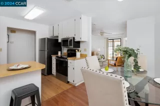 Photo #5: 41069193 Listing