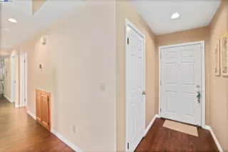 Photo #5: 41069490 Listing