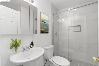 Photo #6: 41069703 Listing 