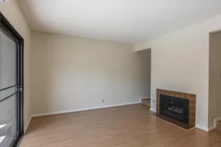 Photo #2: 41069718 Listing