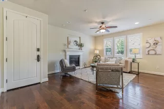 Photo #1: 41069769 Listing