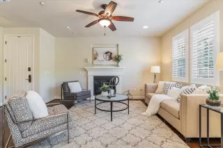 Photo #2: 41069769 Listing