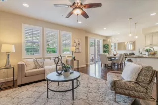 Photo #4: 41069769 Listing