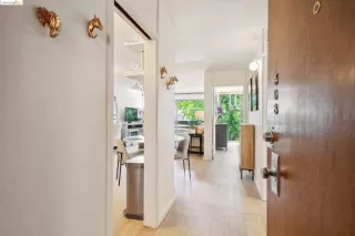 Photo #2: 41069776 Listing