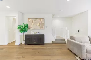 Photo #3: 41069781 Listing