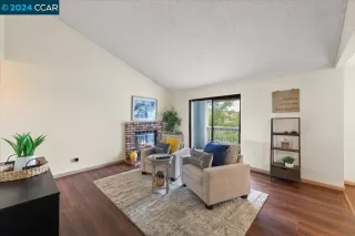 Photo #2: 41069805 Listing