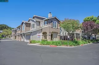 Photo #2: 41069846 Listing