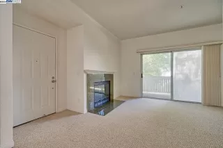 Photo #2: 41069855 Listing