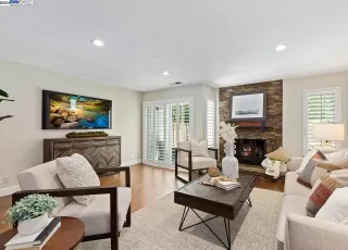 Photo #1: 41069923 Listing 