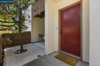 Photo #1: 41070003 Listing