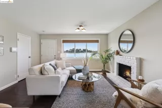 Photo #2: 41070026 Listing