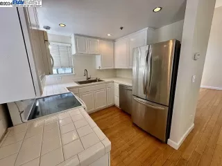 Photo #3: 41070045 Listing 