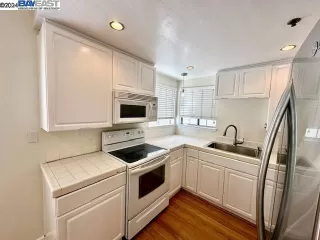 Photo #4: 41070045 Listing 