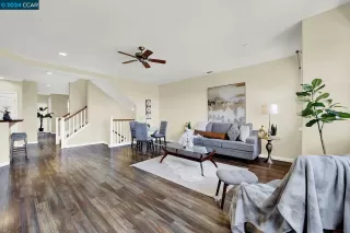 Photo #4: 41070093 Listing