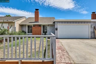 Click for more information on MLS # 41070099 : 3025 PEAR ST More Details about MLS # 41070099 : 3025 PEAR ST