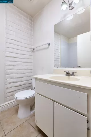 Photo #6: 41070099 Listing