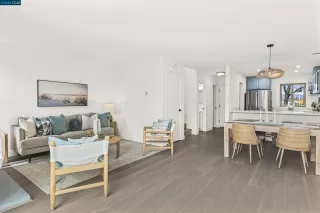 Photo #5: 41070123 Listing