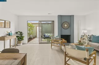 Photo #6: 41070123 Listing