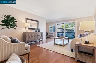 Photo #1: 41070125 Listing