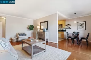 Photo #5: 41070125 Listing