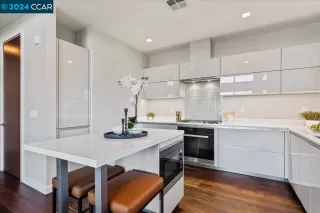 Photo #6: 41070130 Listing