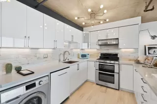 Photo #2: 41070186 Listing