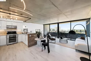 Photo #5: 41070186 Listing