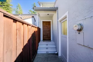 Photo #2: 41070204 Listing