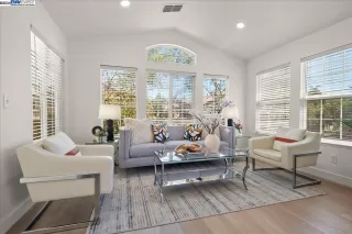 Photo #1: 41070225 Listing