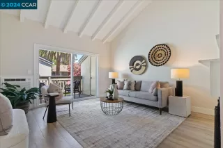 Photo #1: 41070242 Listing 