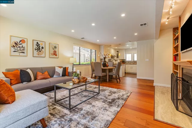 MLS: 41070252 Condo For Sale