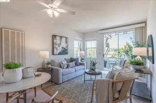 Photo #1: 41070307 Listing