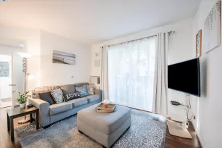 Photo #2: 41070432 Listing