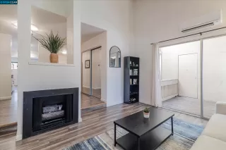 Photo #1: 41070504 Listing