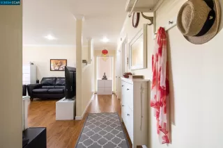 Photo #3: 41070505 Listing