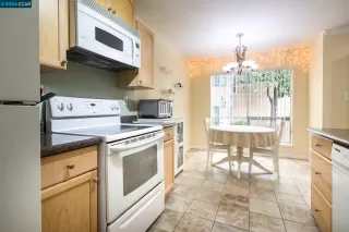 Photo #4: 41070505 Listing