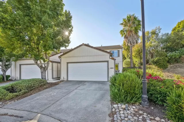 MLS: 41070521 Condo For Sale