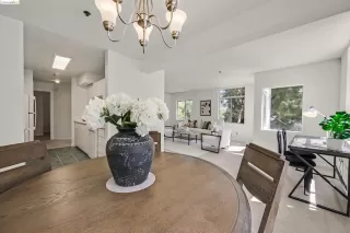 Photo #2: 41070568 Listing