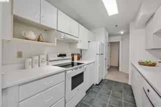 Photo #6: 41070568 Listing