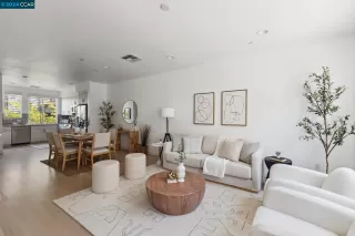 Photo #5: 41070619 Listing 