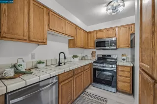 Photo #5: 41070630 Listing