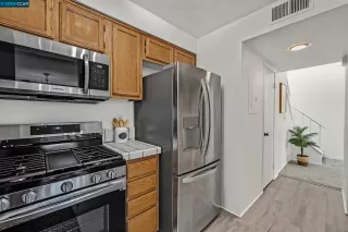 Photo #6: 41070630 Listing