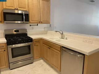 Photo #5: 41070693 Listing 